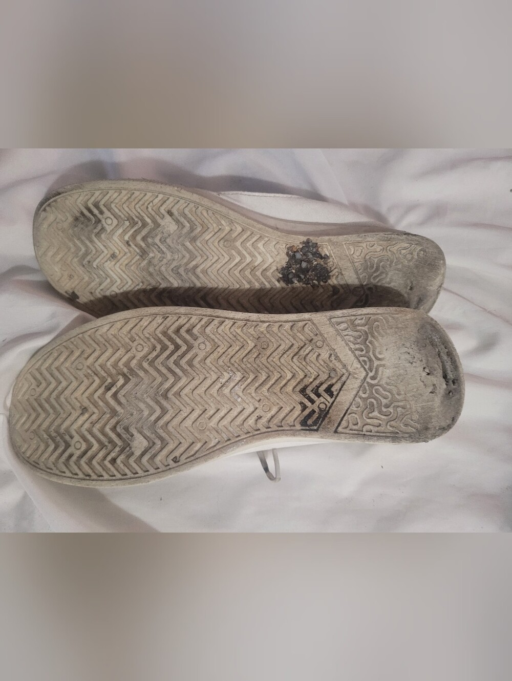 Trashed Shoes - Picture 11 of 14